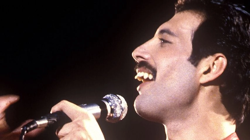 Freddie Mercury tooth
