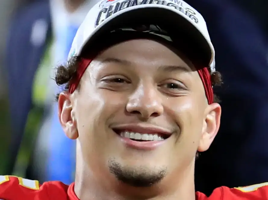 Patrick Mahomes tooth