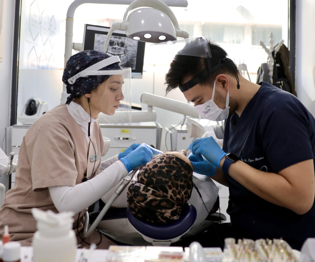 Prosthetic Dentistry_Prosthetic Dentistry-02